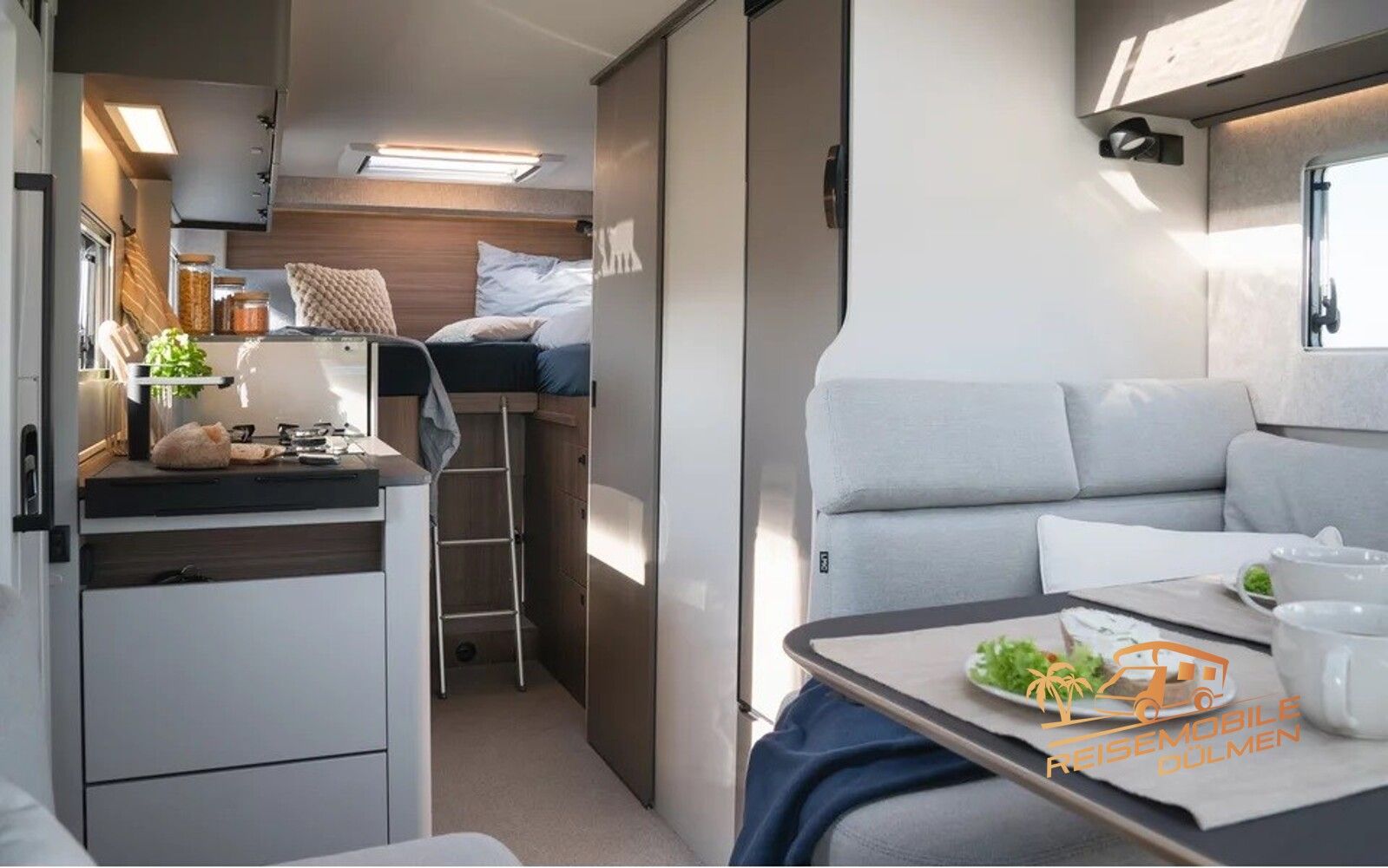 Fahrzeugabbildung LMC Cruiser 740 EL Verfügbar ab ca. 05.2026!