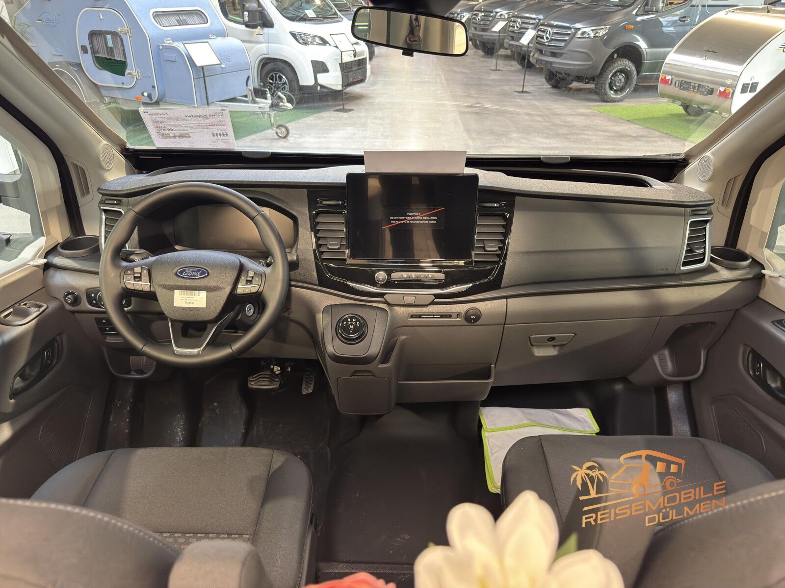 Fahrzeugabbildung Forster A 699EB Winter Pack Driver Assist. Markise RFK