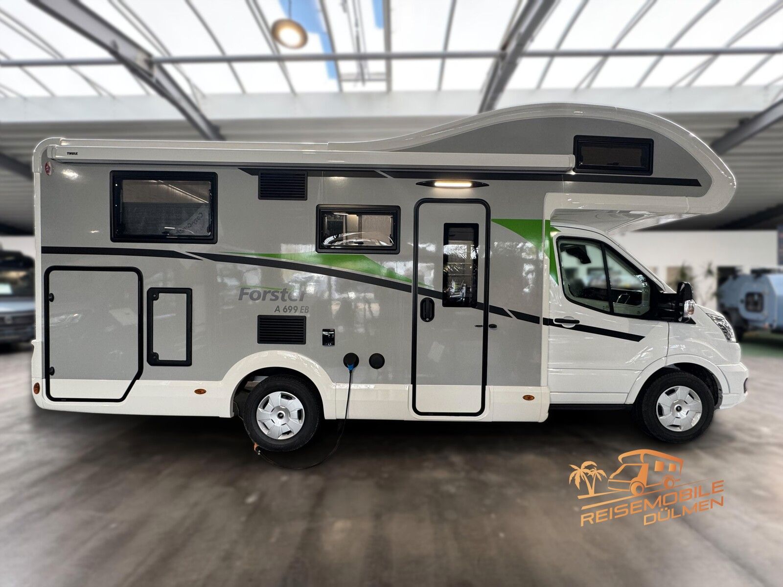 Fahrzeugabbildung Forster A 699EB Winter Pack Driver Assist. Markise RFK