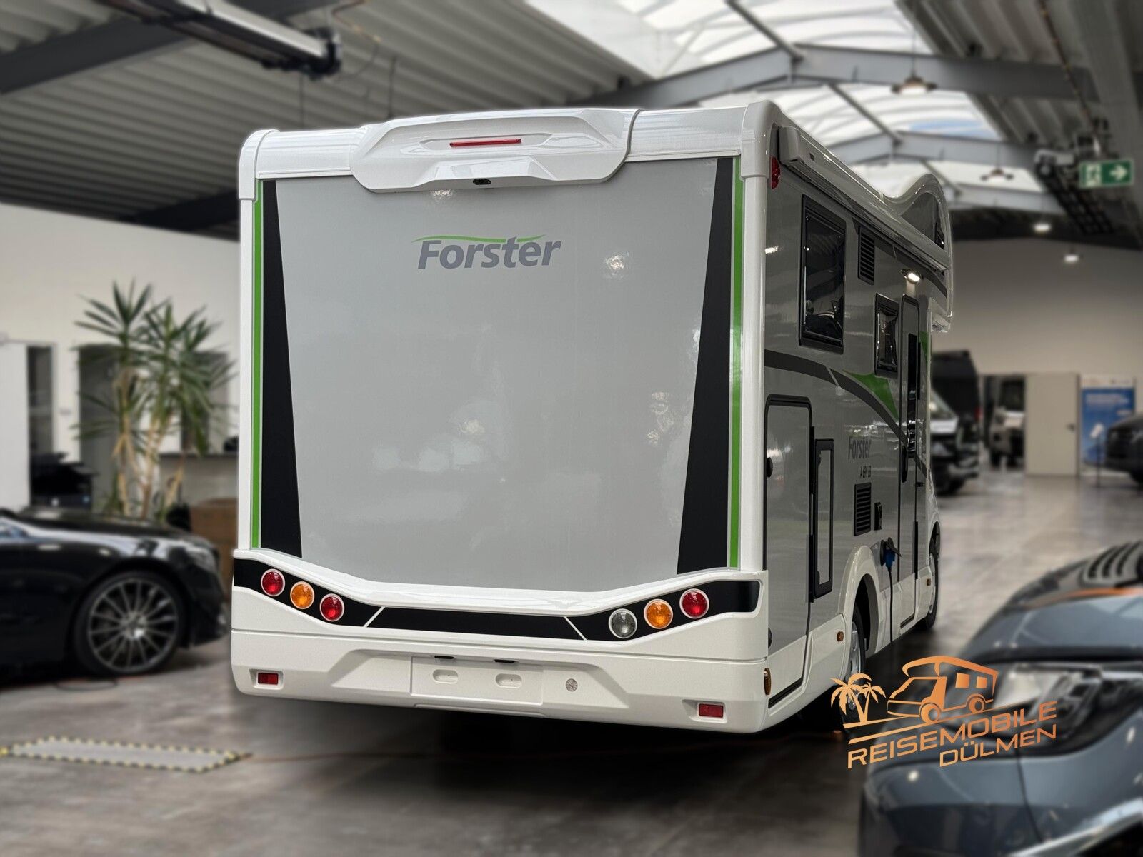 Fahrzeugabbildung Forster A 699EB Winter Pack Driver Assist. Markise RFK