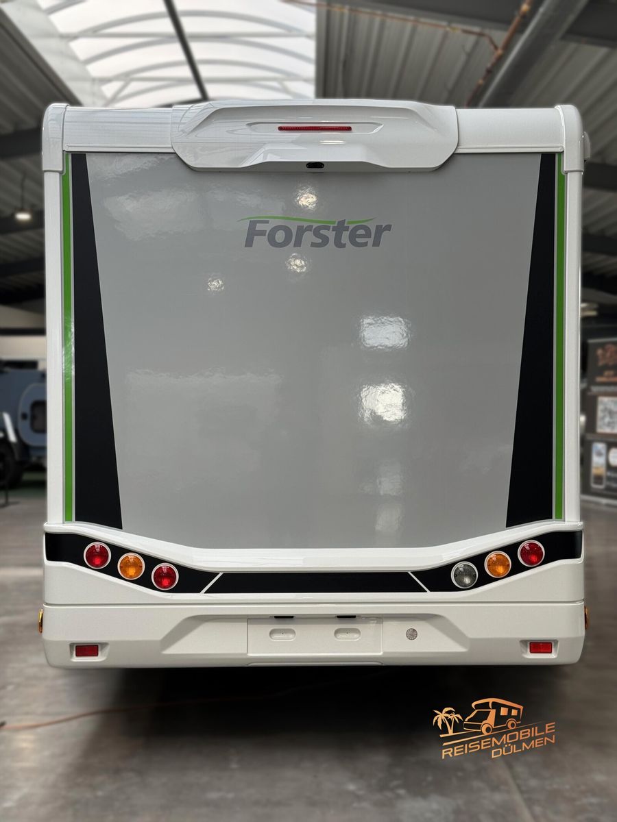 Fahrzeugabbildung Forster A 699EB Winter Pack Driver Assist. Markise RFK