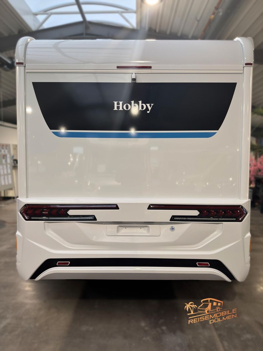 Fahrzeugabbildung Hobby OnTour C 680 GE Auto. PIONEER 9 Markise 16