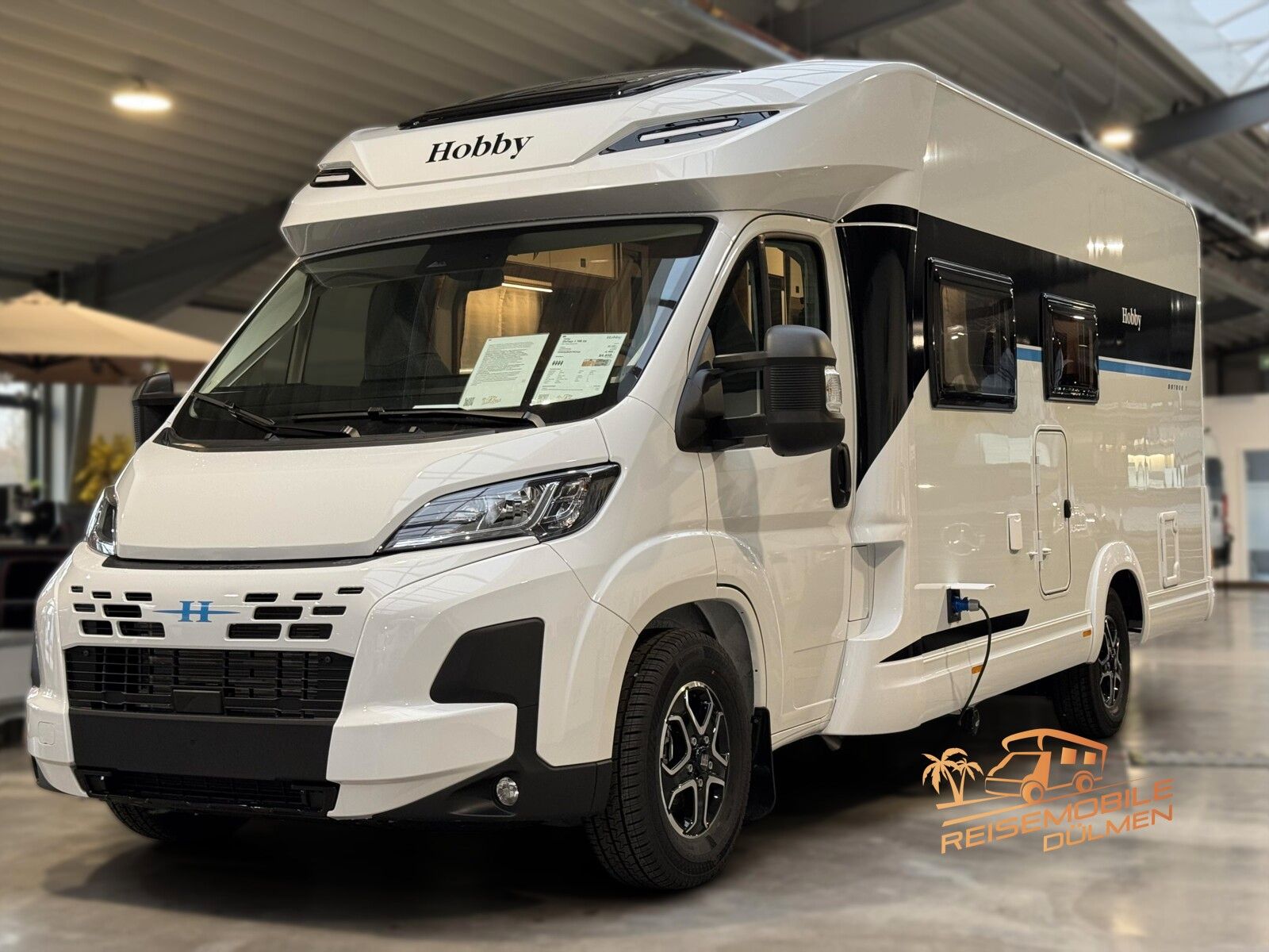 Fahrzeugabbildung Hobby OnTour T 700 FH Paket Safety Allwettereifen