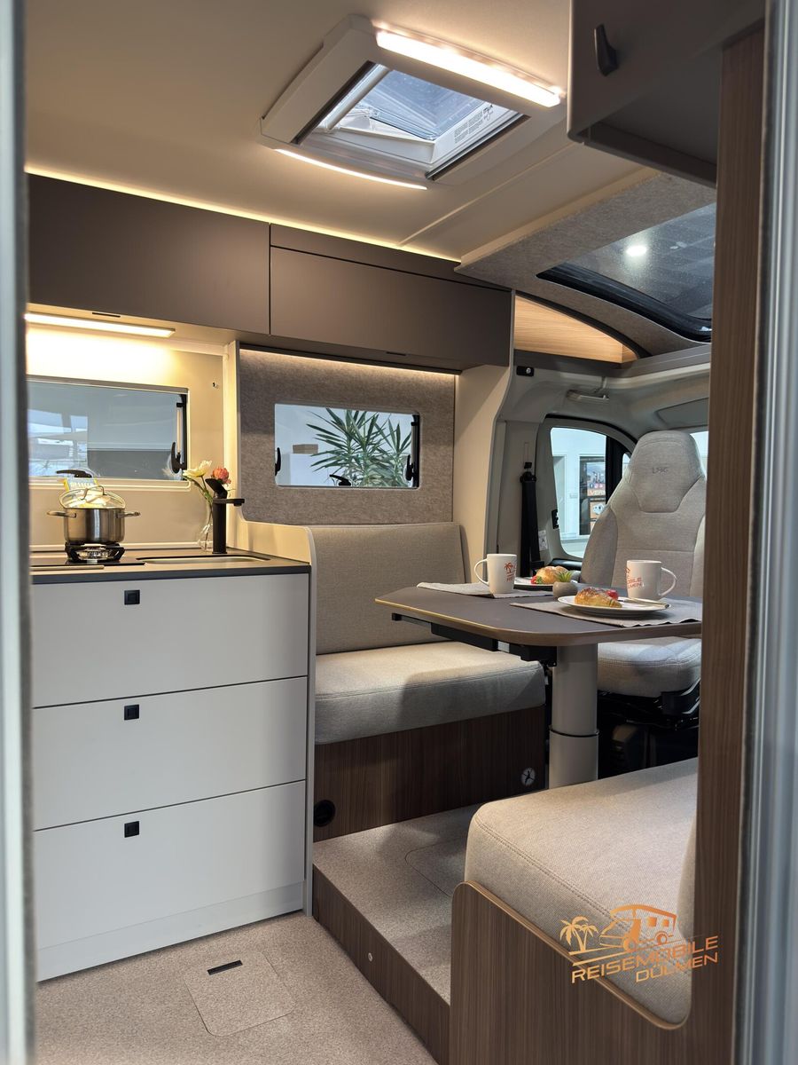 Fahrzeugabbildung LMC Cruiser 750 EF Sicherheits-Paket Automatik RFK