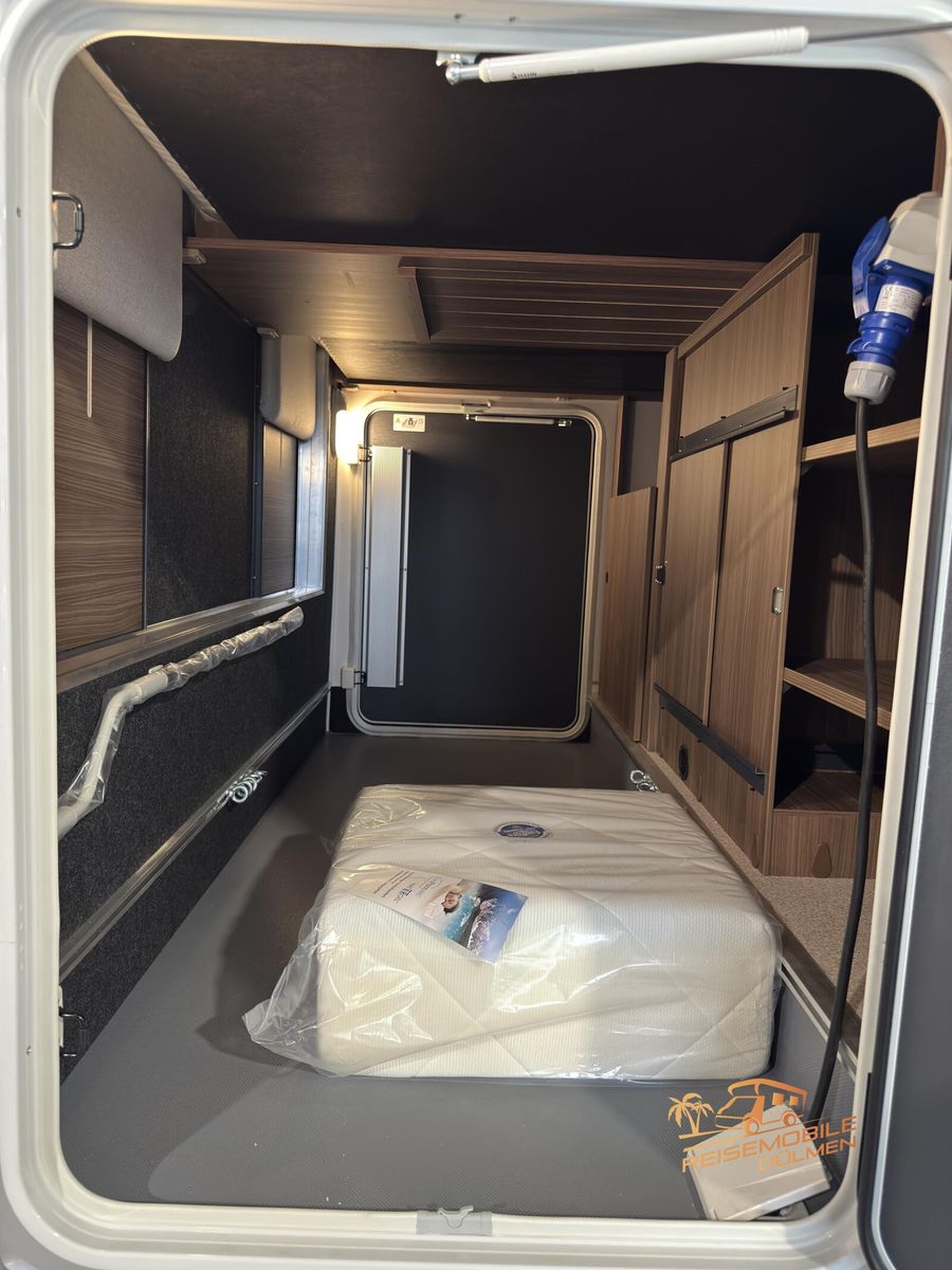 Fahrzeugabbildung LMC Cruiser 750 EF Sicherheits-Paket Automatik RFK