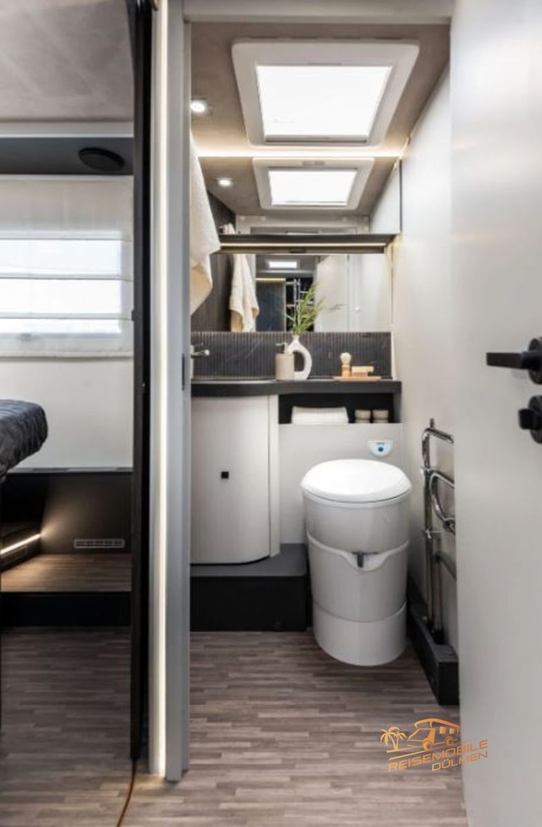 Fahrzeugabbildung Mobilvetta Kea P90 NB ACC Navi Solar TV Lithium Truma 6E