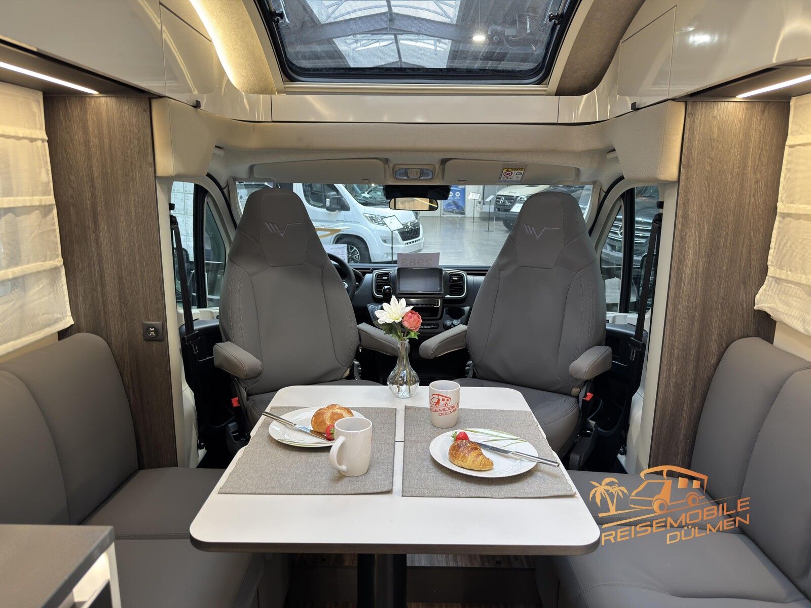 Fahrzeugabbildung Mobilvetta Kea P90 NB ACC Navi Solar TV Lithium Truma 6E