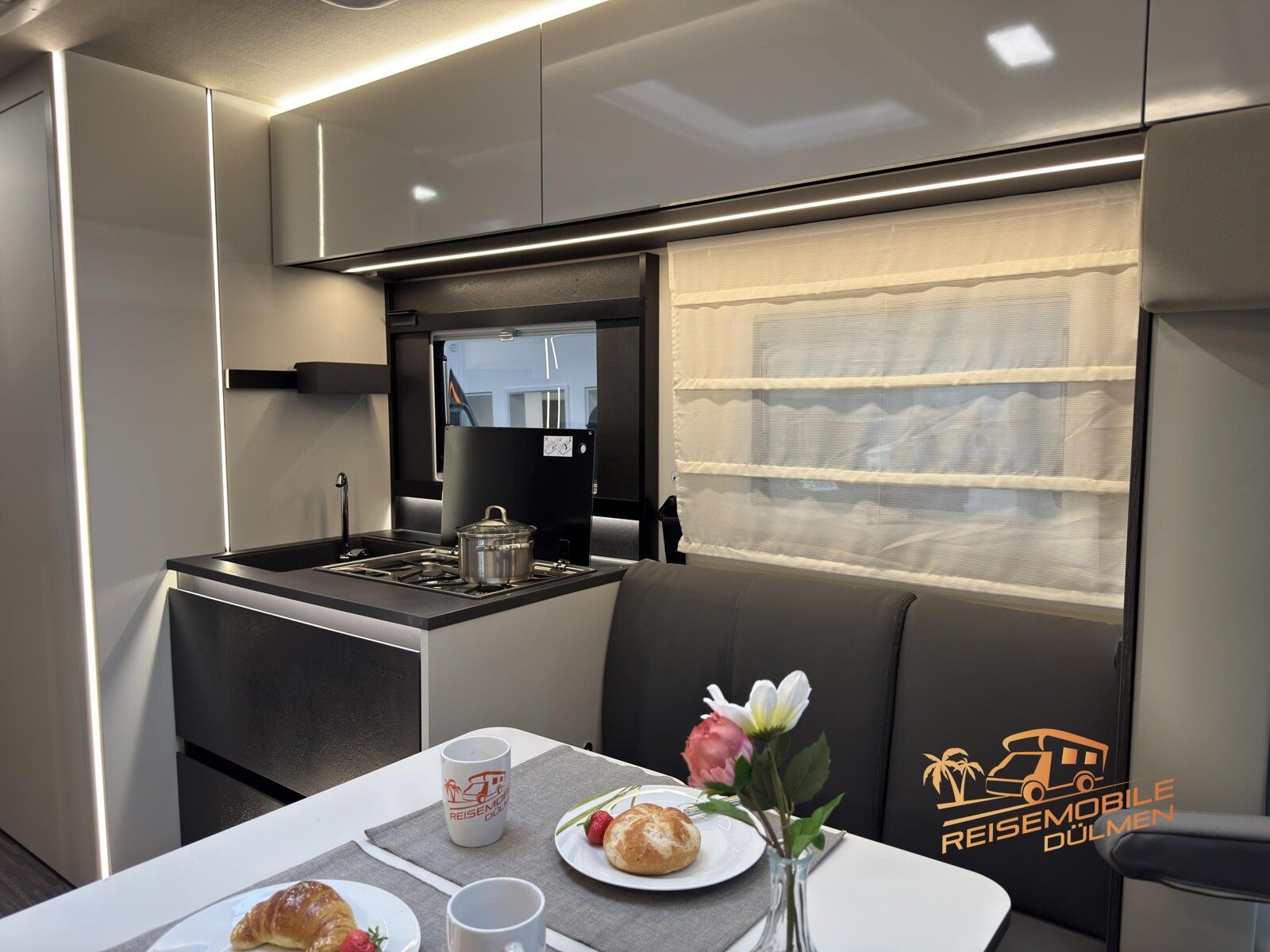 Fahrzeugabbildung Mobilvetta Kea P90 NB ACC Navi Solar TV Lithium Truma 6E