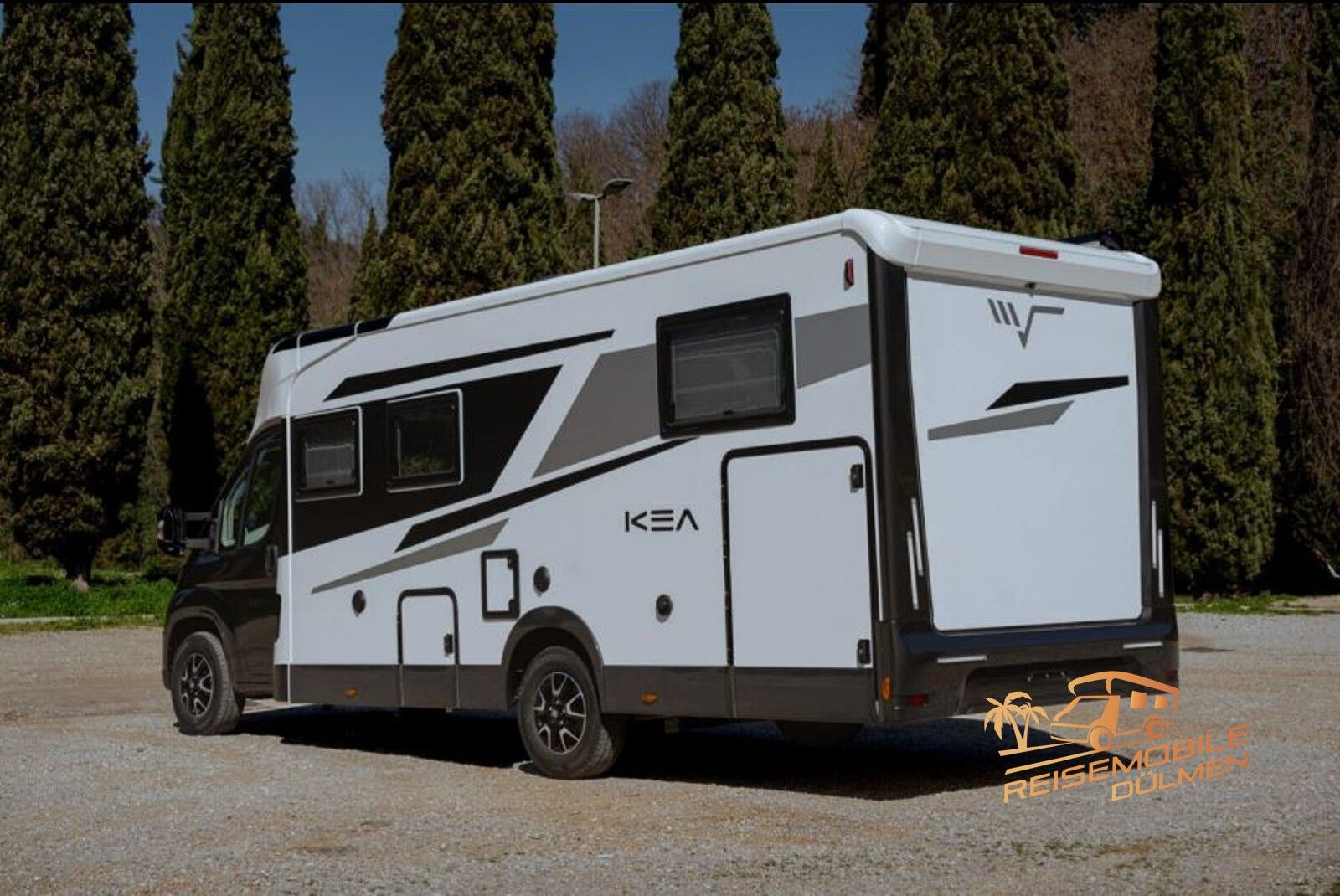 Fahrzeugabbildung Mobilvetta Kea P90 NB ACC Navi Solar TV Lithium Truma 6E