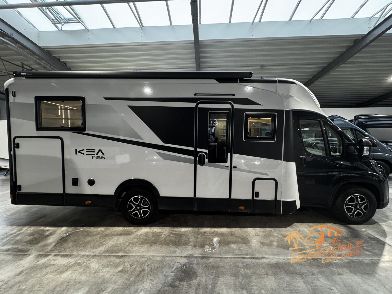 Fahrzeugabbildung Mobilvetta Kea P90 NB ACC Navi Solar TV Lithium Truma 6E