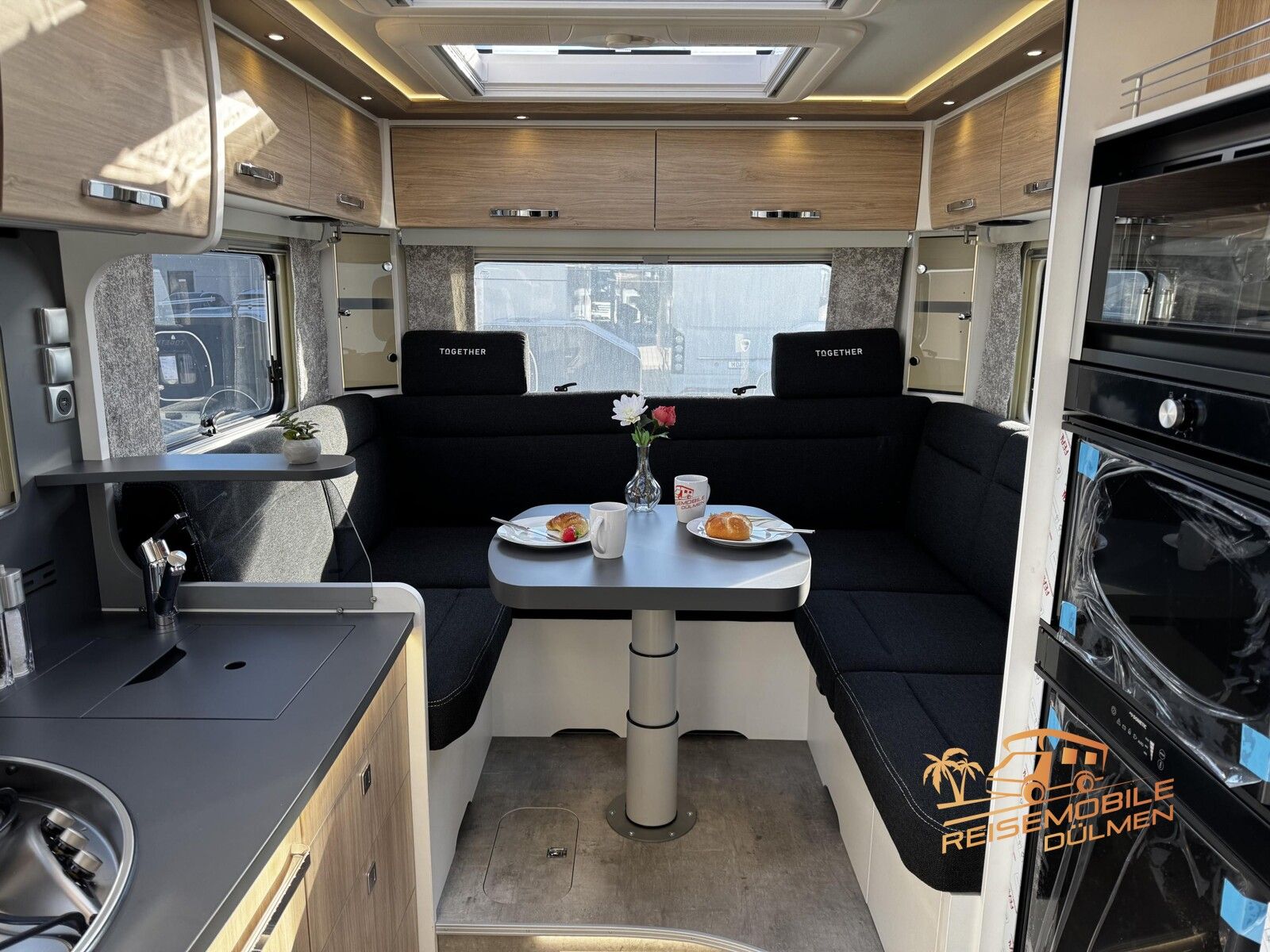 Fahrzeugabbildung Frankia F-Line A 680 PLUS EDITION TOGETHER 4.5T AB 11.26