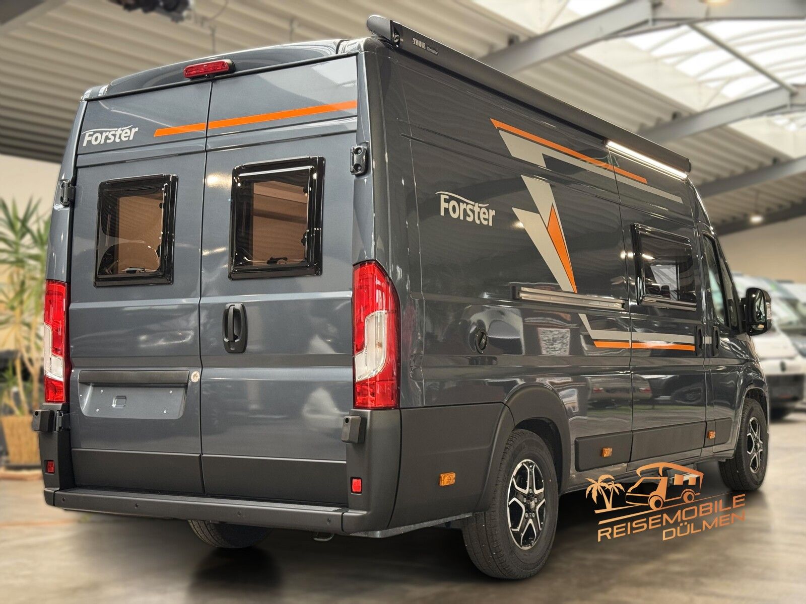 Fahrzeugabbildung Forster Livin Up Pro 636 EBL VIBE Edition Automatik