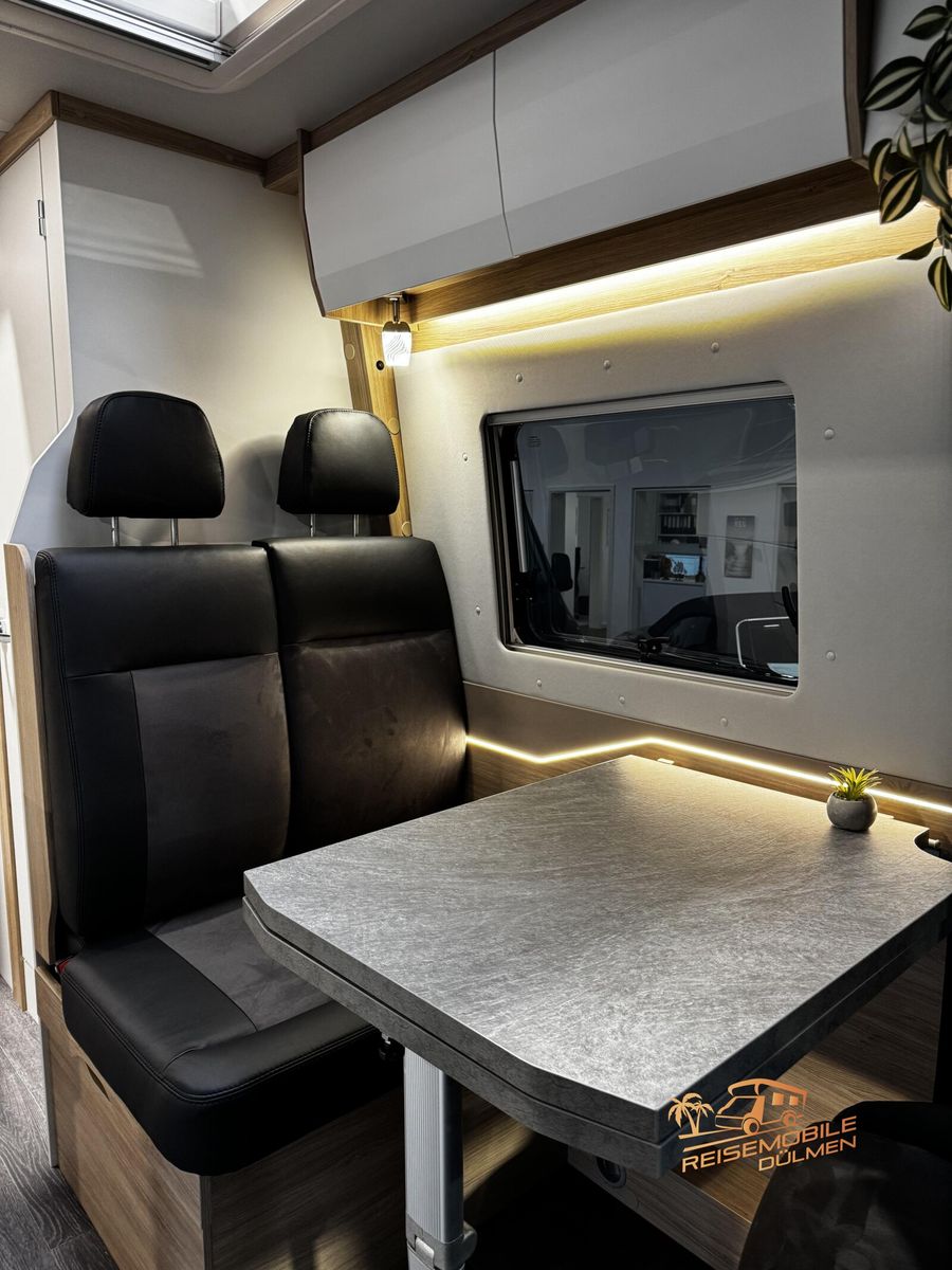 Fahrzeugabbildung YUCON Microliner 7.0 GD 4.1t 4x4 K-Peak Wechselrichter