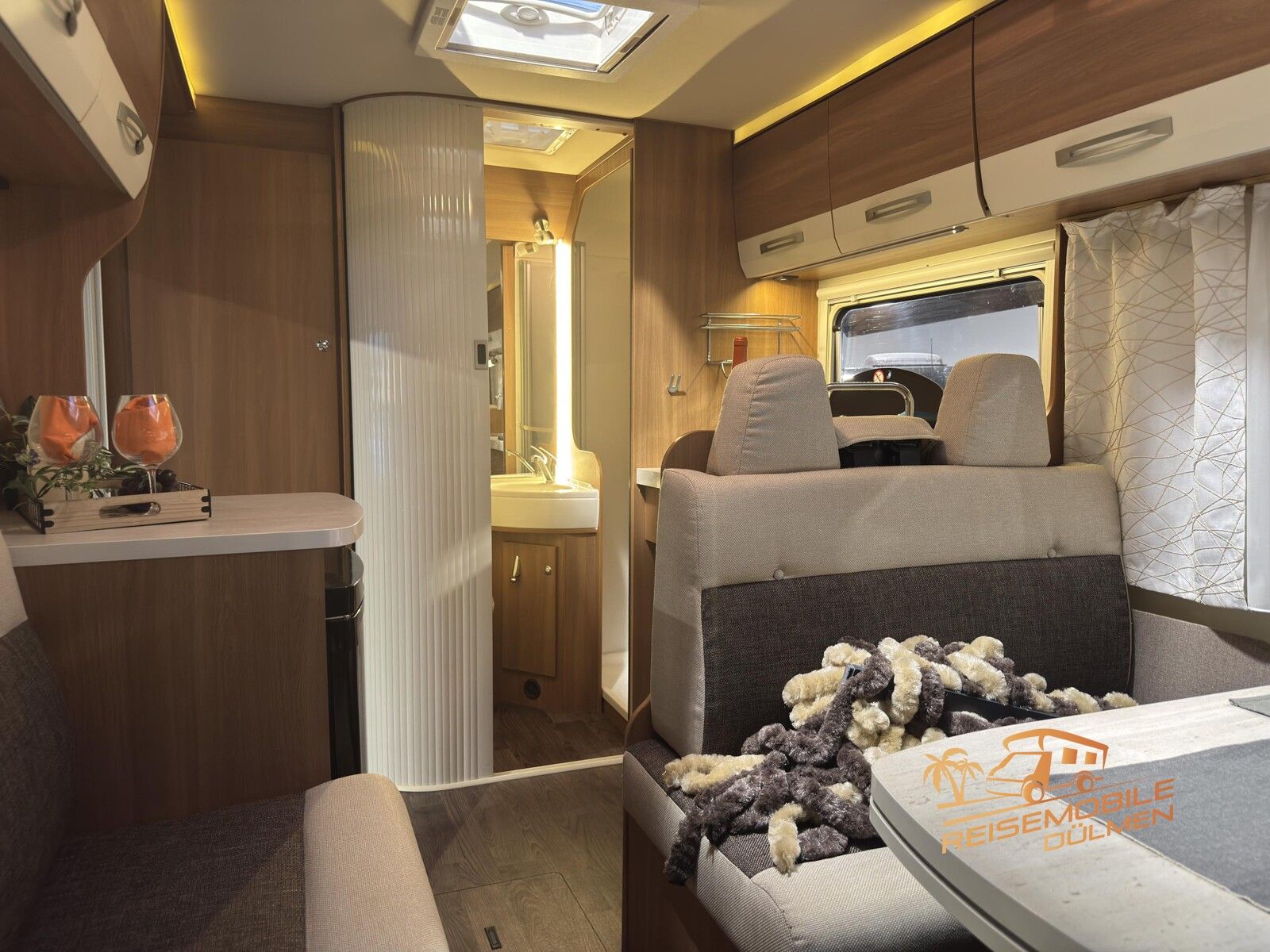 Fahrzeugabbildung Eura Mobil Activa One AO 630 LS