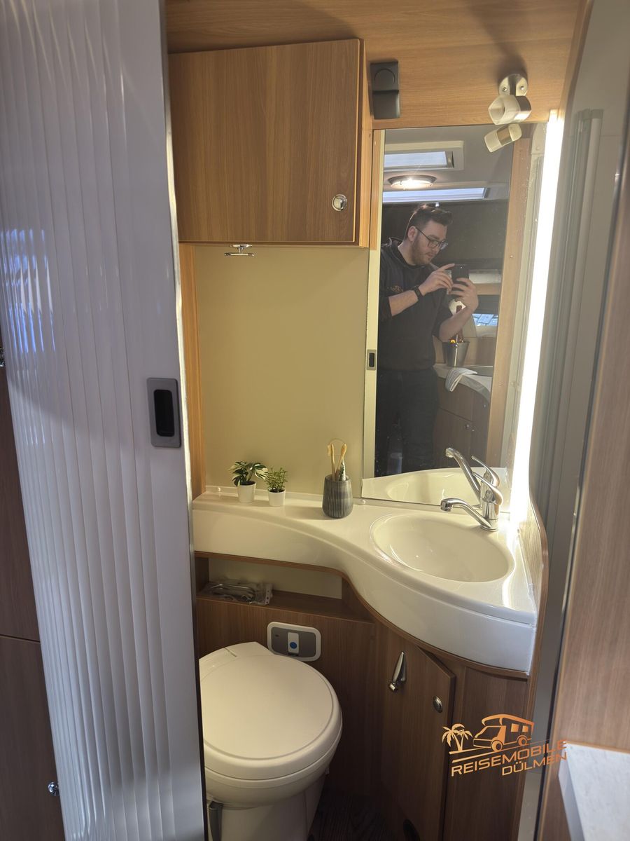 Fahrzeugabbildung Eura Mobil Activa One AO 630 LS