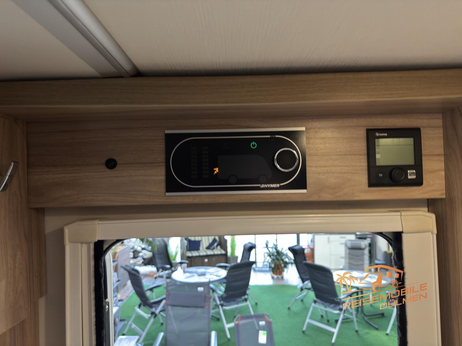 Fahrzeugabbildung HYMER / ERIBA / HYMERCAR Exsis-t 588 Navi RFK  Solar AHK SAT TV