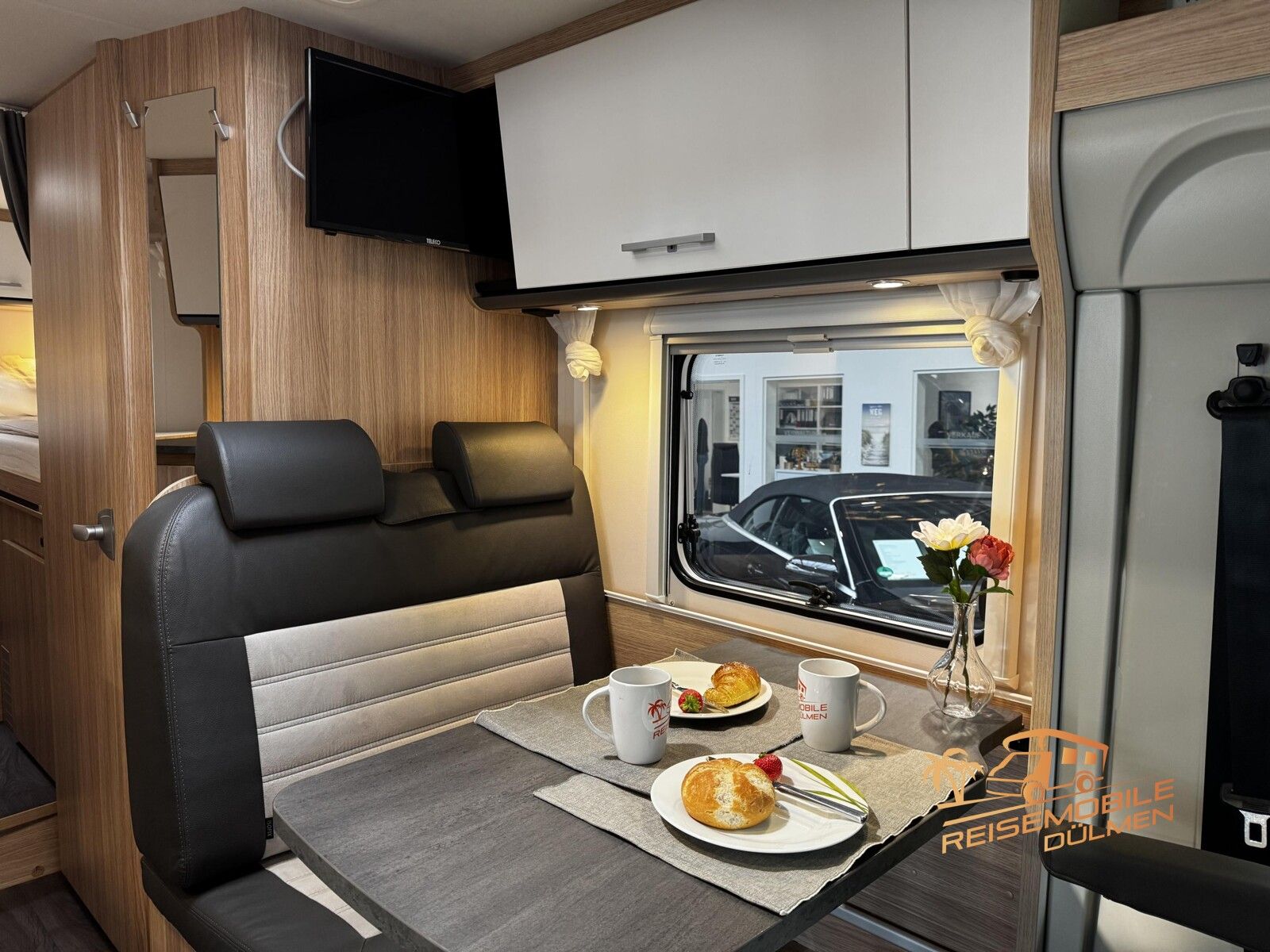 Fahrzeugabbildung Sunlight Adventure V 66 1.Hand SAT TV Navi RFK Allwetter