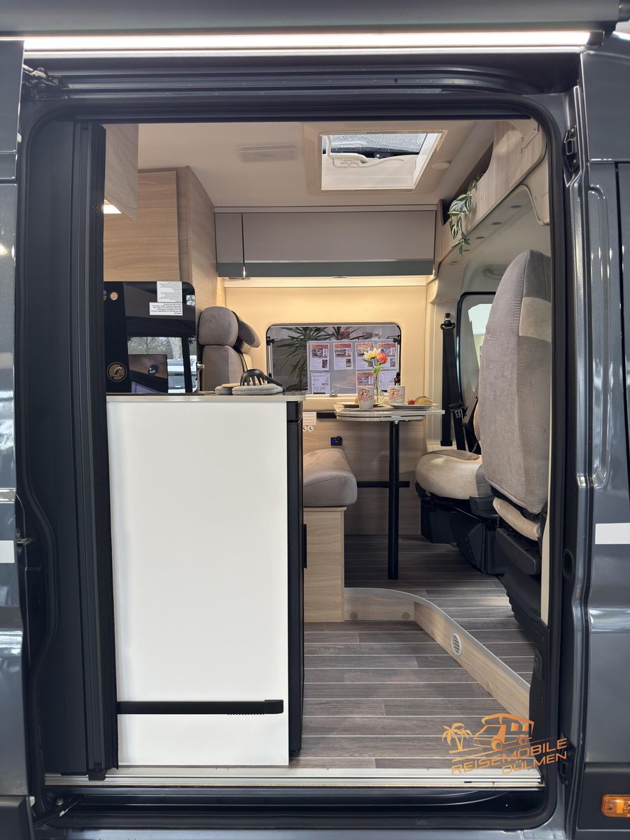 Fahrzeugabbildung Forster Livin Up Pro FV 636 EBL VIBE Edition Isofix RFK