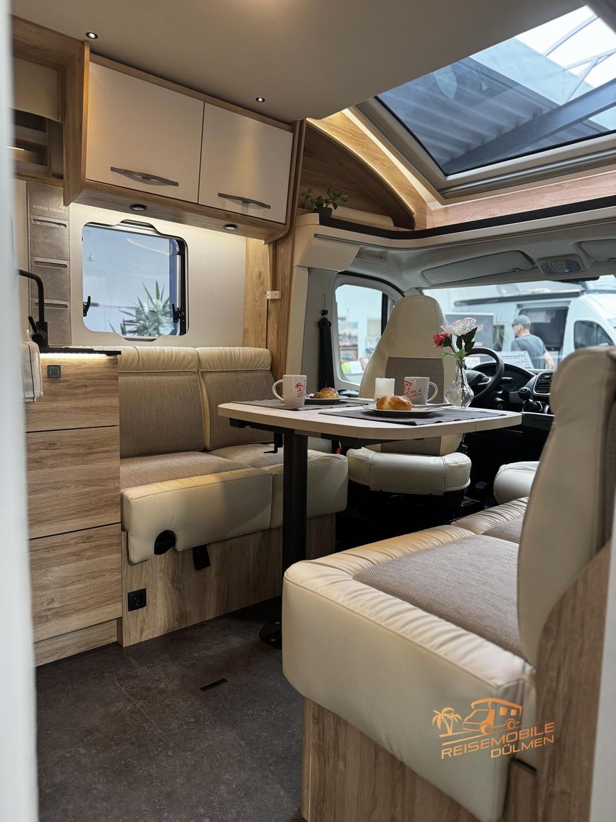 Fahrzeugabbildung Eura Mobil Profila RS 720 EF Dachlüfter RFK Sun Roof
