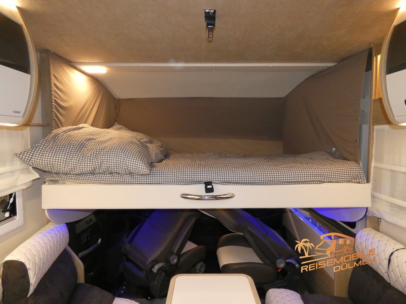 Fahrzeugabbildung Mobilvetta Kea I 86 TV AHK Solar Markise Auto. Navi RFK