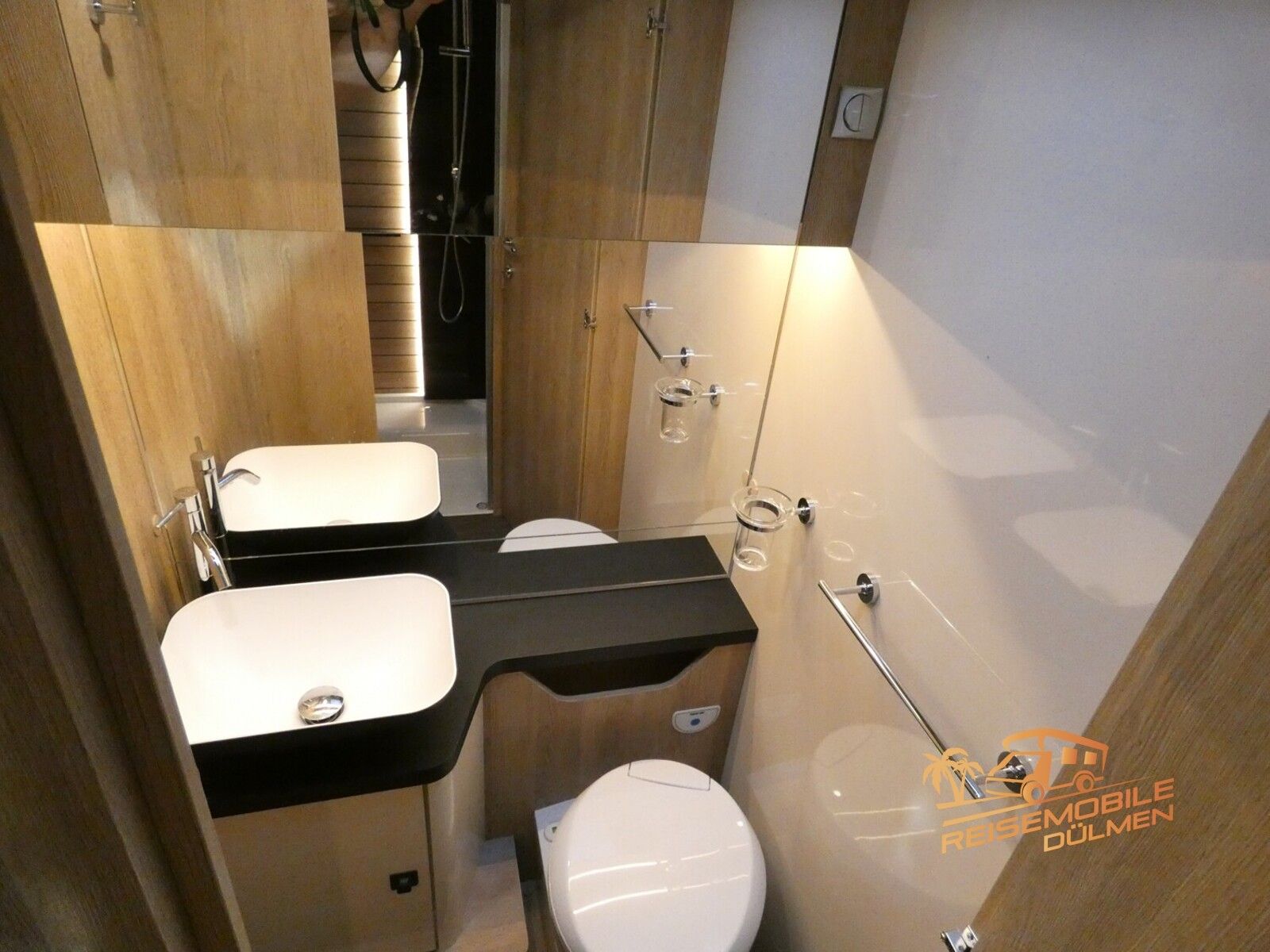 Fahrzeugabbildung Mobilvetta Kea I 86 TV AHK Solar Markise Auto. Navi RFK