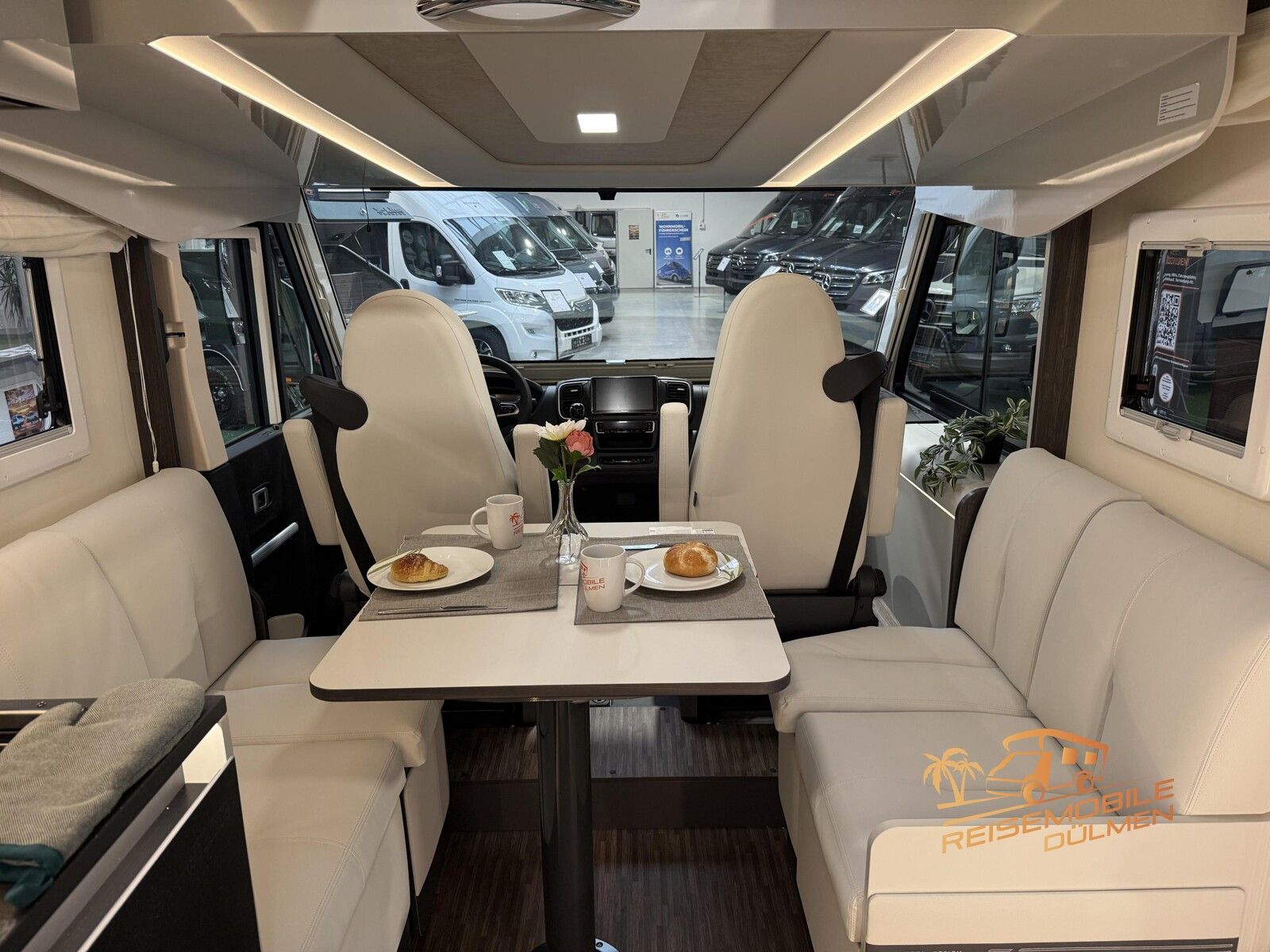 Fahrzeugabbildung Mobilvetta Kea I90 32 TV W-LAN Truma 6DE  Markise Lithium