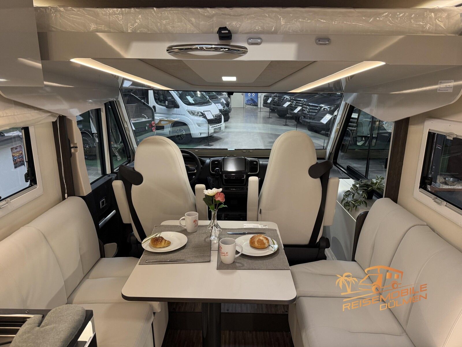 Fahrzeugabbildung Mobilvetta Kea I90 32 TV W-LAN Truma 6DE  Markise Lithium