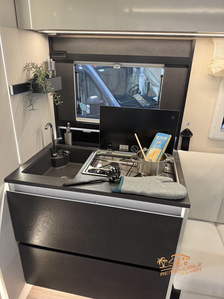 Fahrzeugabbildung Mobilvetta Kea I90 32 TV W-LAN Truma 6DE  Markise Lithium