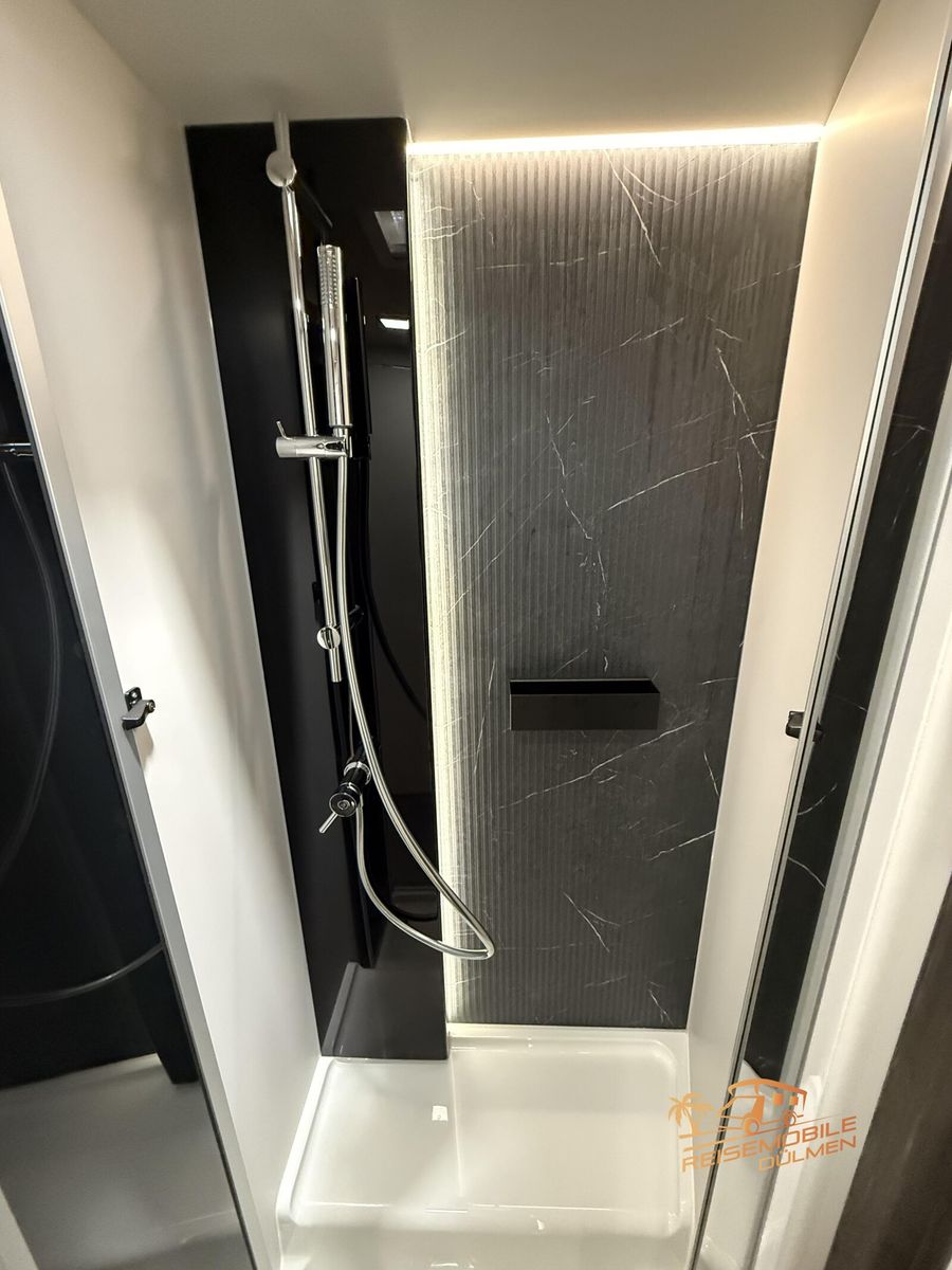 Fahrzeugabbildung Mobilvetta Kea I90 32 TV W-LAN Truma 6DE  Markise Lithium