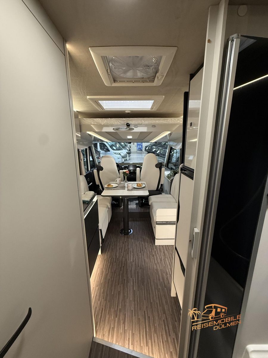 Fahrzeugabbildung Mobilvetta Kea I90 32 TV W-LAN Truma 6DE  Markise Lithium