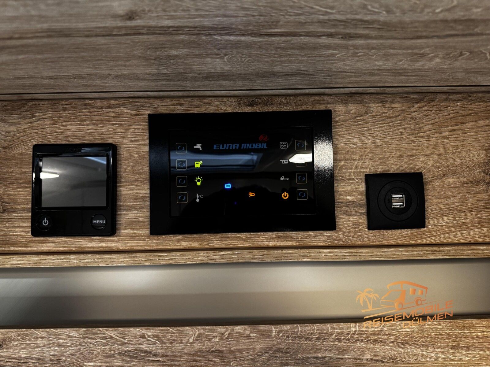 Fahrzeugabbildung Eura Mobil Profila T 720 EB Edition 101 4,25t Fahrassitent