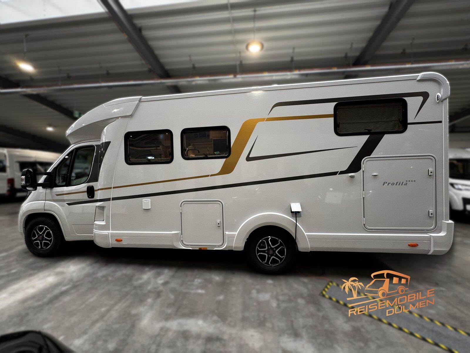 Fahrzeugabbildung Eura Mobil Profila T 720 EB Edition 101 4,25t Fahrassitent