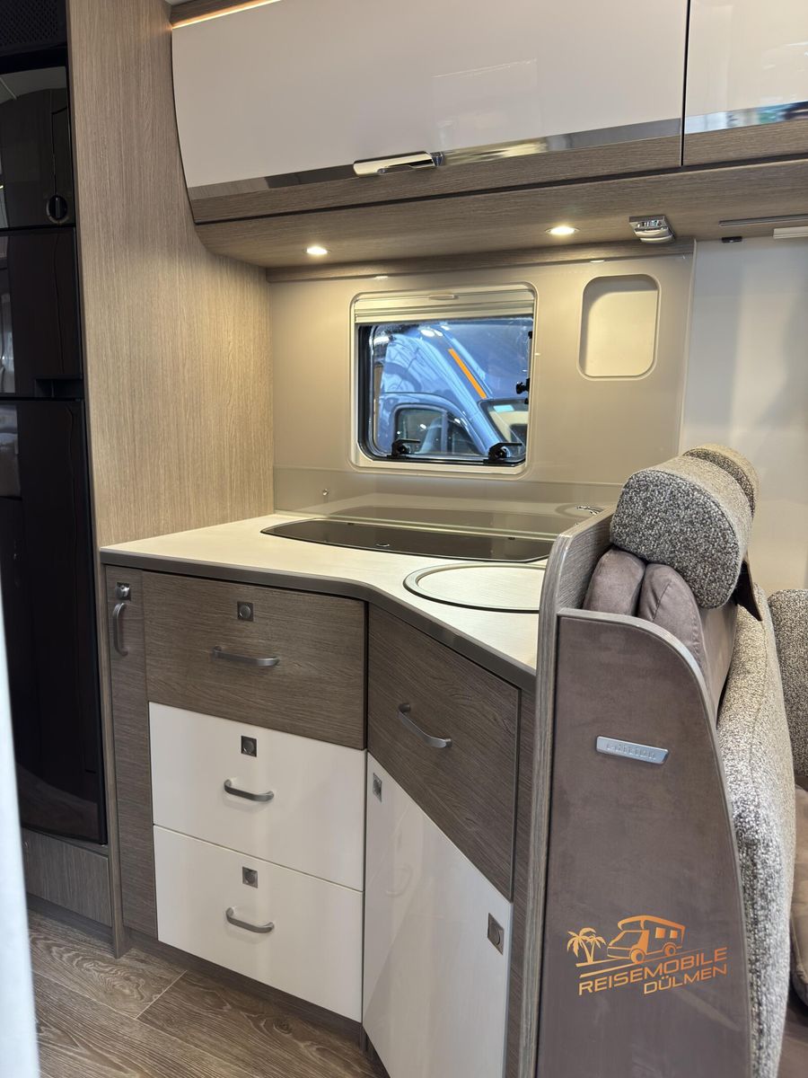 Fahrzeugabbildung Dethleffs Magic Edition I002 E&P Hubstütze ALDE SAT TV