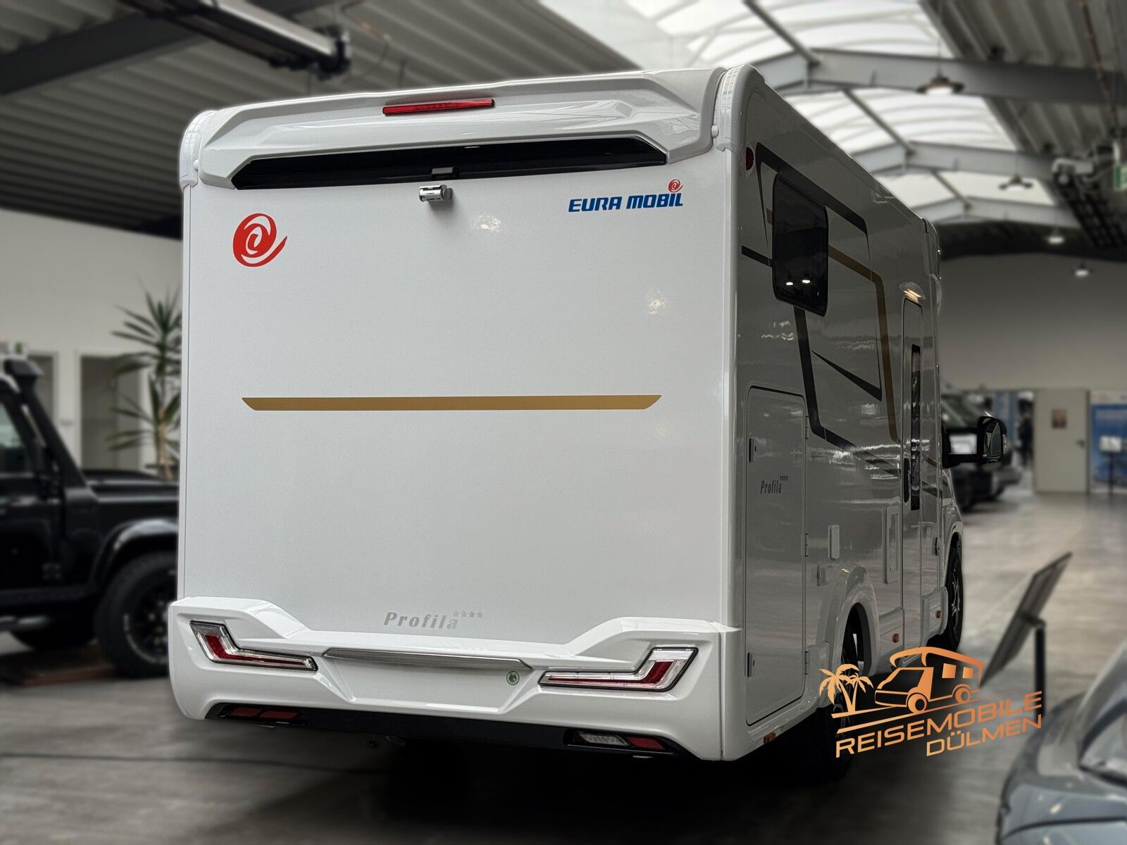 Fahrzeugabbildung Eura Mobil Profila T 695 EB Fahrassistenz RFK Lithium Navi