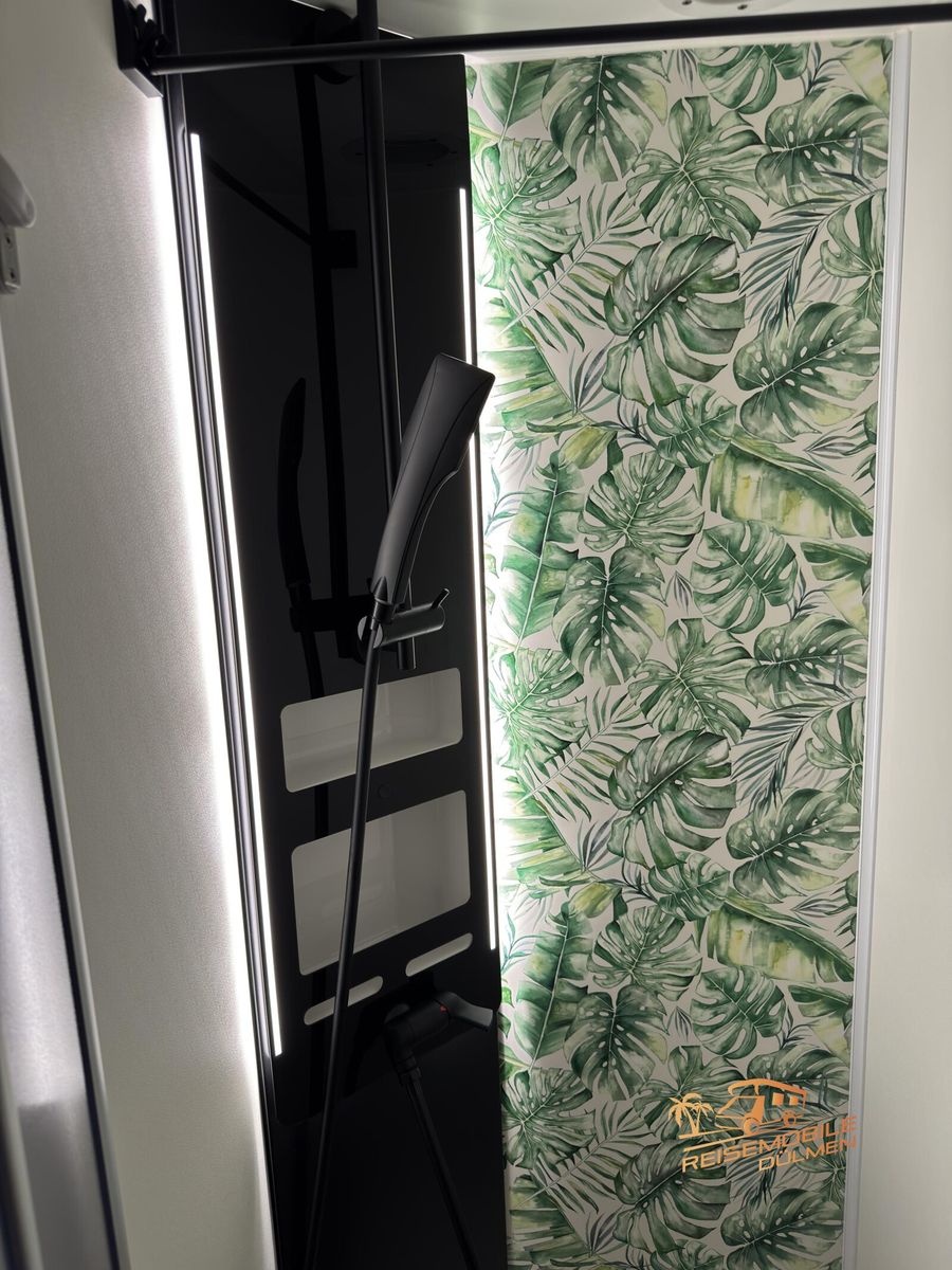 Fahrzeugabbildung Eura Mobil Profila RS 720 QF Tageszulassung Luftfeder Alde