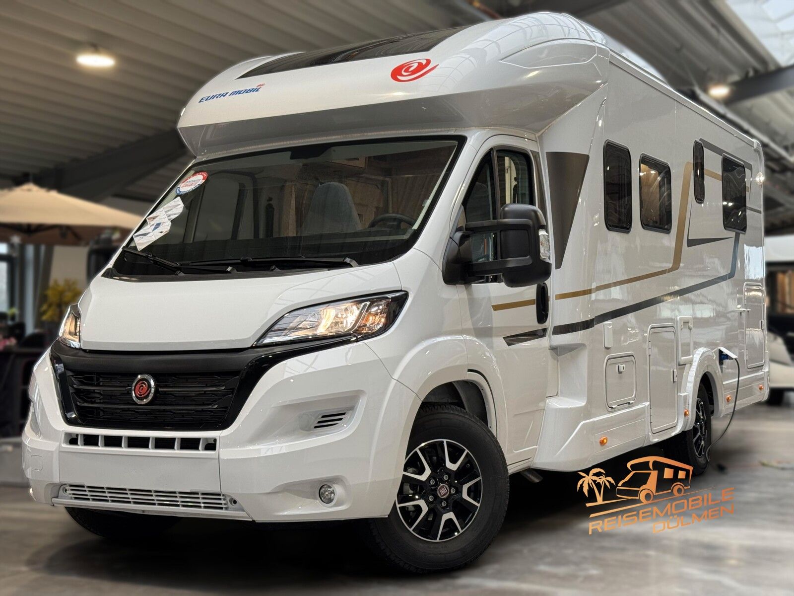 Fahrzeugabbildung Eura Mobil Profila RS 720 QF Tageszulassung Luftfeder Alde