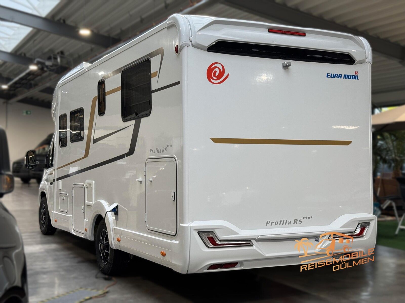 Fahrzeugabbildung Eura Mobil Profila RS 720 QF Tageszulassung Luftfeder Alde