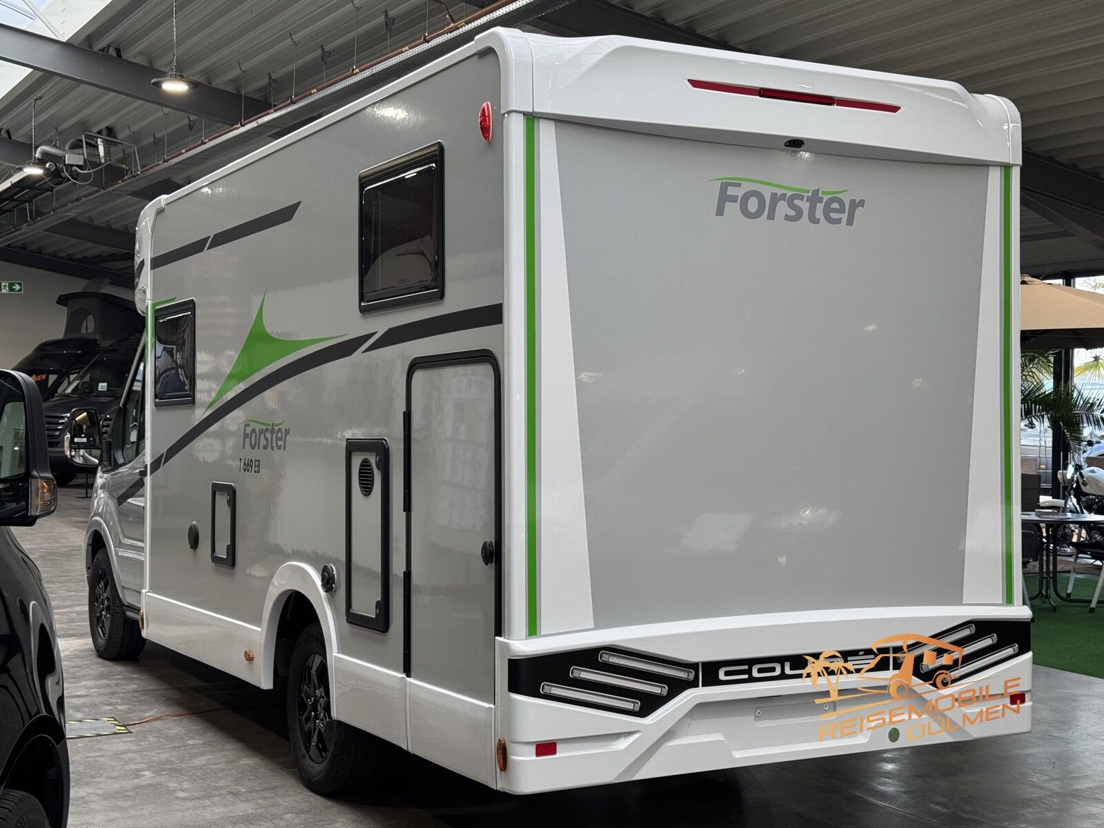 Fahrzeugabbildung Forster Coupe FT 669 EBN Driver Assistance Packet