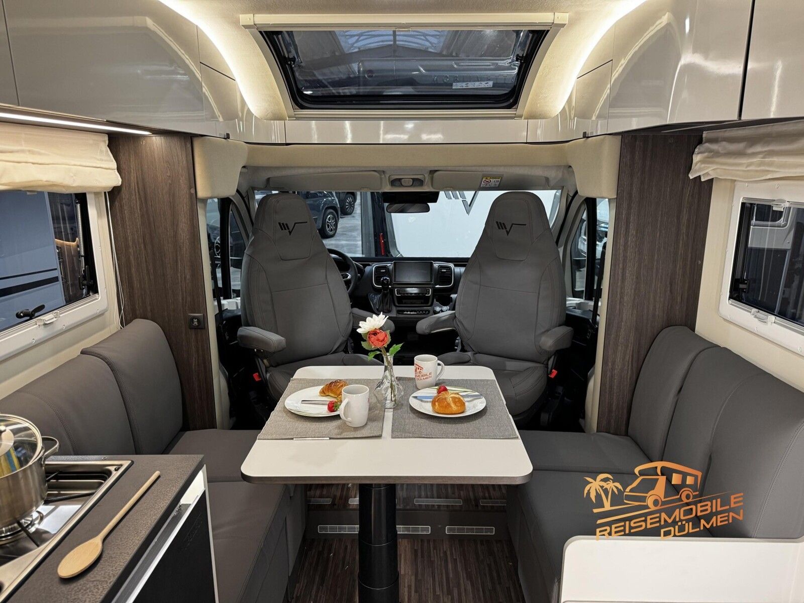 Fahrzeugabbildung Mobilvetta Kea P86 NB PAKET EXTRA SAFETY Lithium Markise