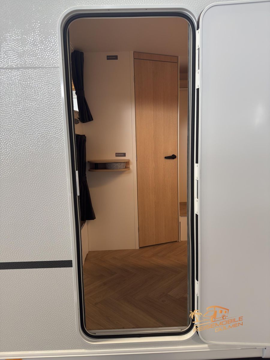 Fahrzeugabbildung LMC e-dero 470 K Familienfreundlich Stockbetten