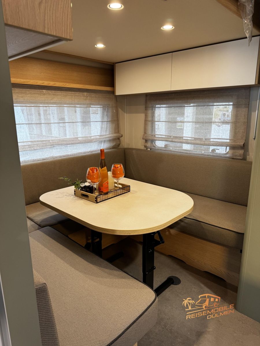 Fahrzeugabbildung LMC Style Lift 500 K Stockbetten Style-Paket