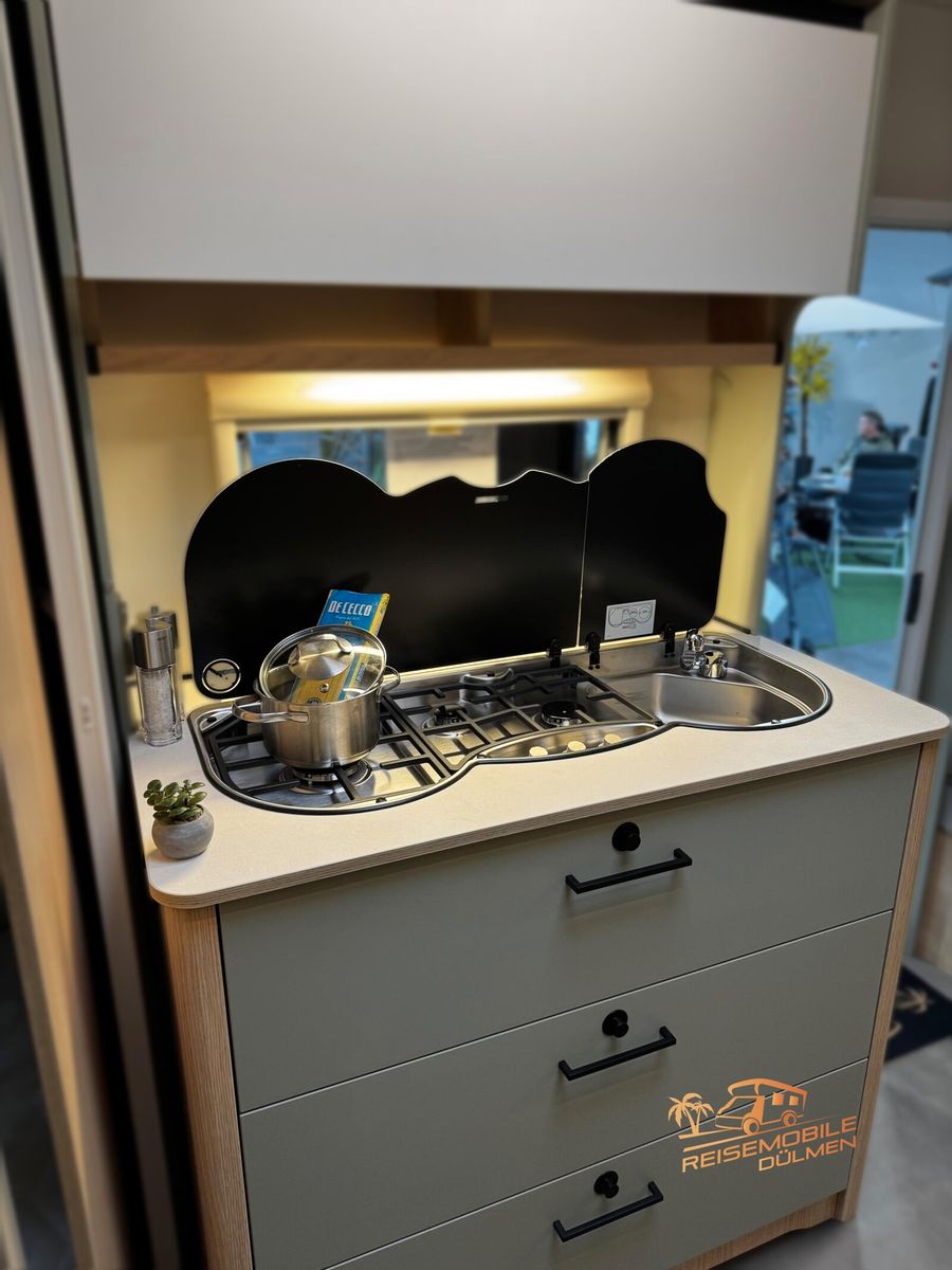 Fahrzeugabbildung LMC Style Lift 500 K Stockbetten Style-Paket
