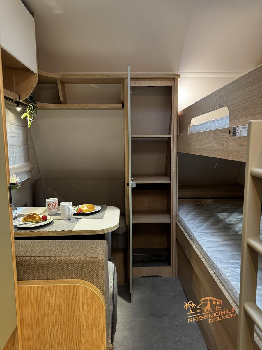 Fahrzeugabbildung LMC Style Lift 500 K Stockbetten Style-Paket
