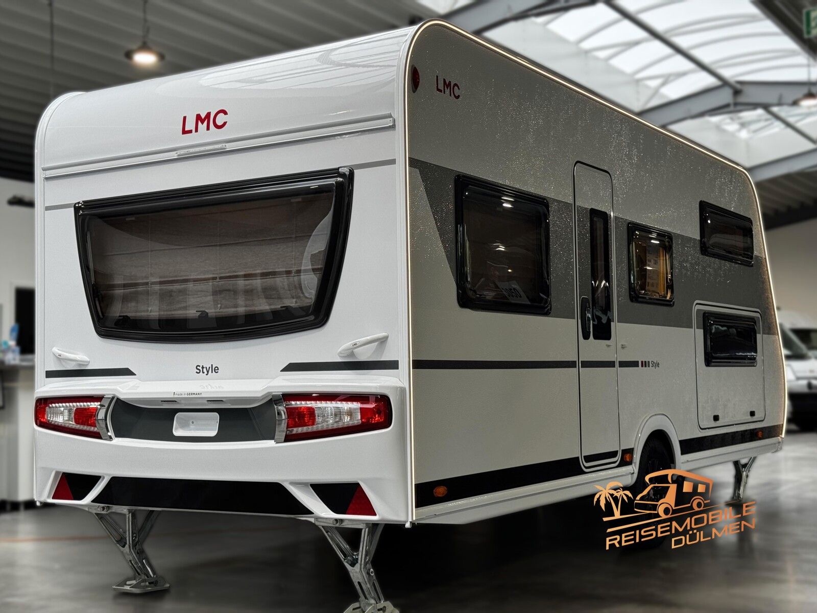 Fahrzeugabbildung LMC Style Lift 500 K Stockbetten Style-Paket