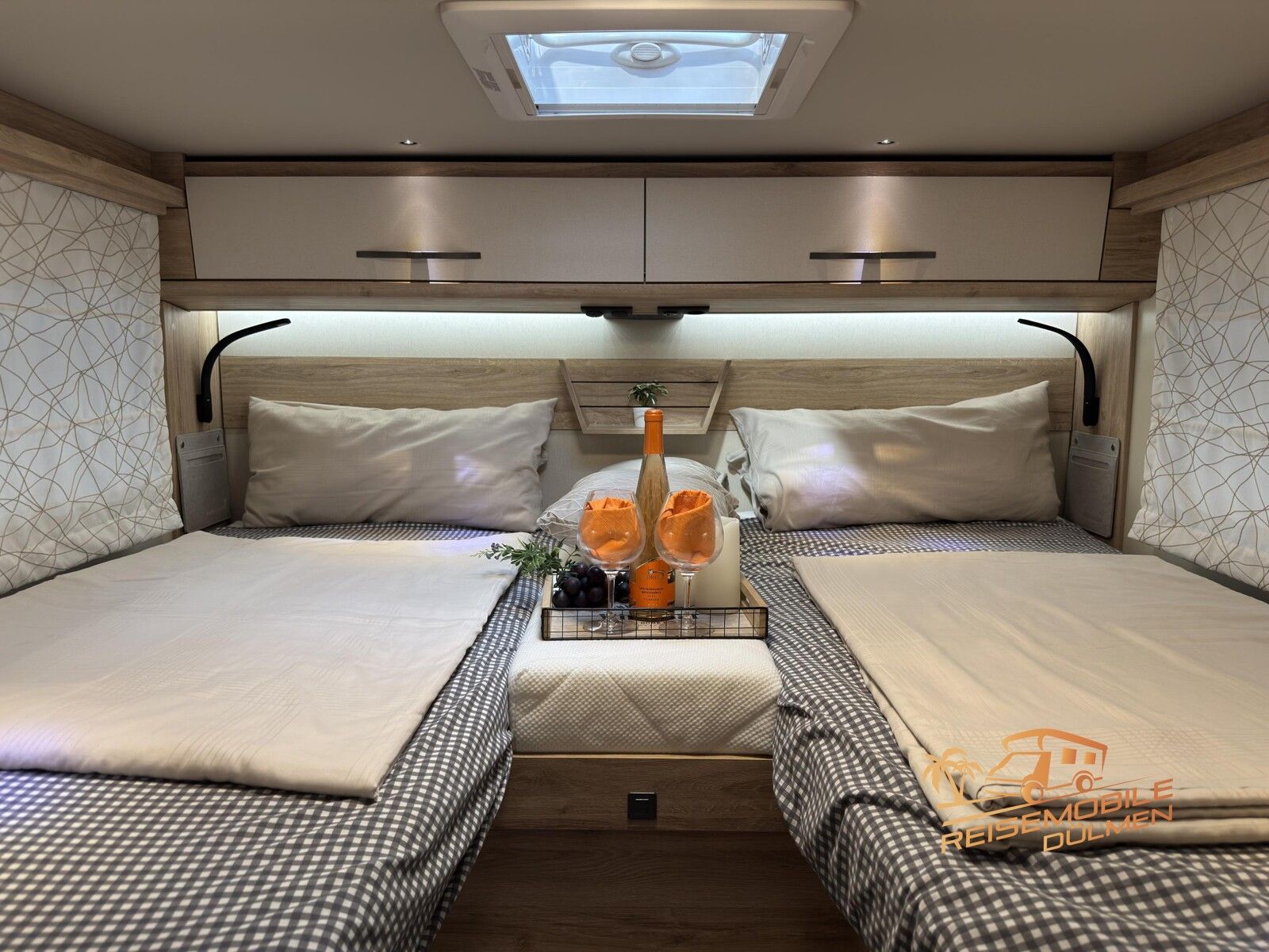 Fahrzeugabbildung Eura Mobil Profila T 720 EB Fahrassistenz-Paket Alde RFK