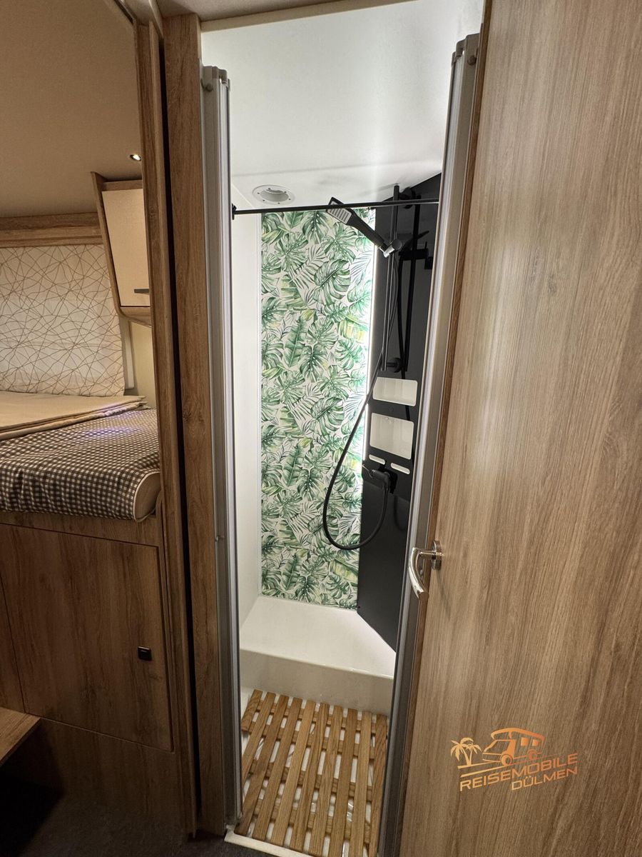 Fahrzeugabbildung Eura Mobil Profila T 720 EB Fahrassistenz-Paket Alde RFK