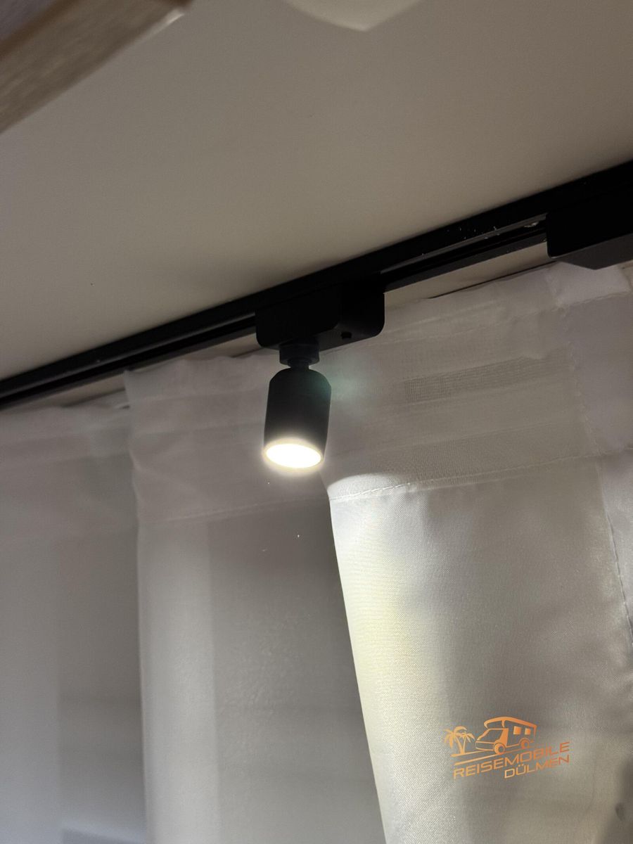 Fahrzeugabbildung LMC Sassino 470 K Sassino Paket 1,5t. Gas Heizung