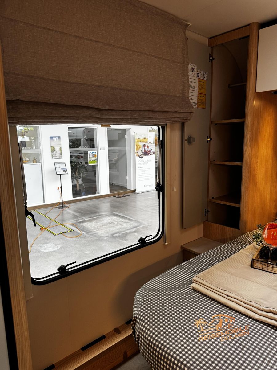 Fahrzeugabbildung LMC Style 70 453 D 70 Jahre Paket Therme 1800kg