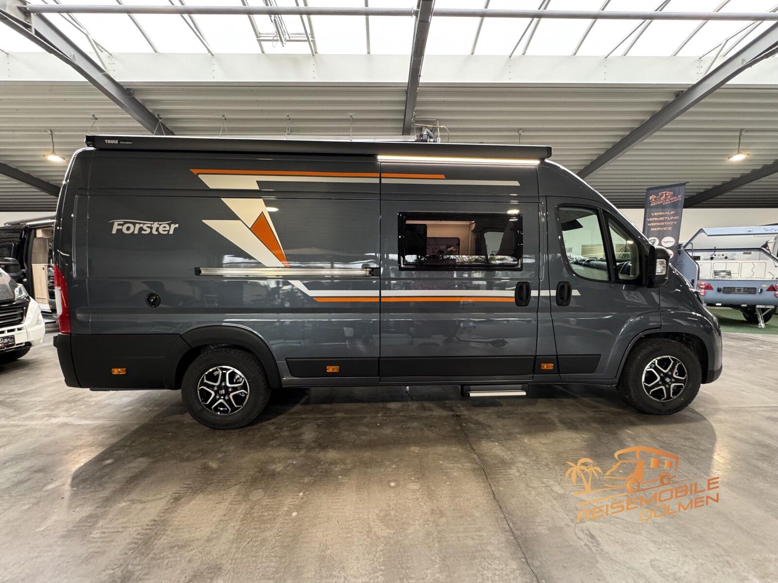 Fahrzeugabbildung Forster Livin Up Pro FV 636 EBL VIBE Edition Markise RFK