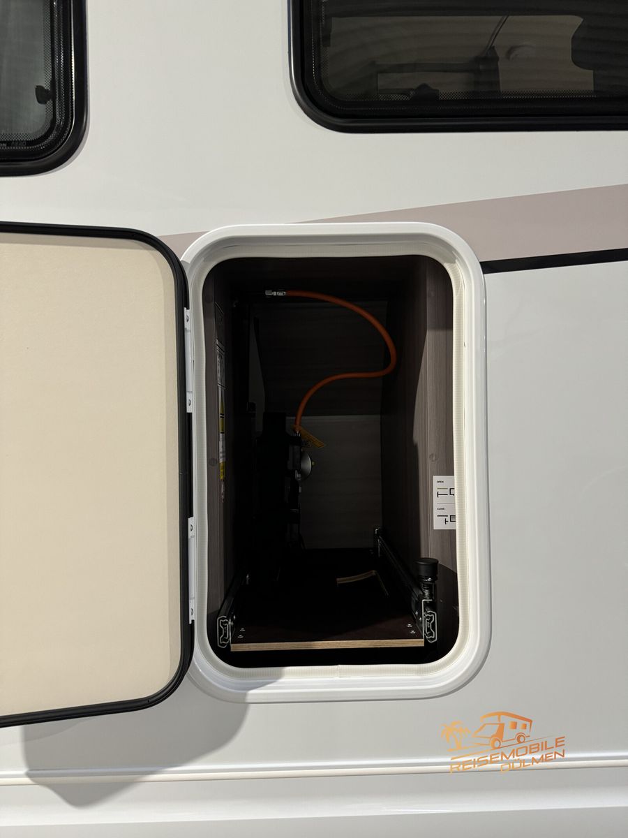 Fahrzeugabbildung Hobby Optima OnTour T70 E 165PS Navi RFK Rahmenfenster